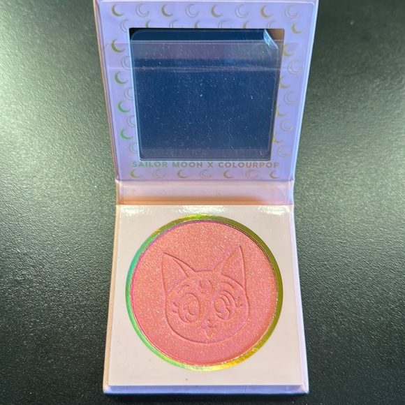 Sailor Moon x Colourpop Cat’s Eye Powder Blush - Picture 1 of 3